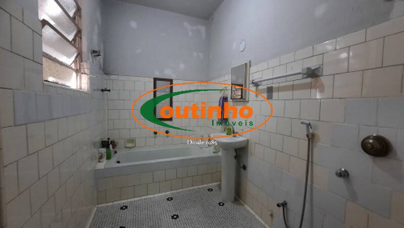 Apartamento à venda com 2 quartos, 100m² - Foto 22