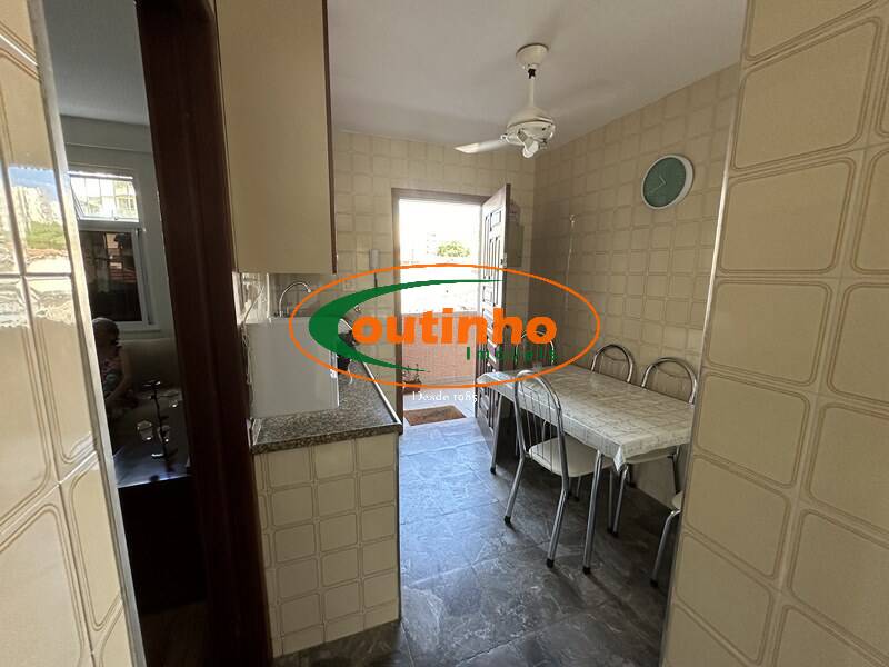 Apartamento à venda com 3 quartos, 98m² - Foto 23