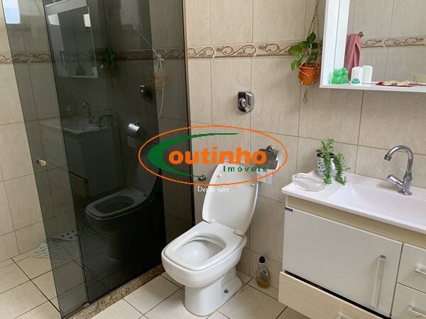 Casa à venda com 10 quartos, 400m² - Foto 24