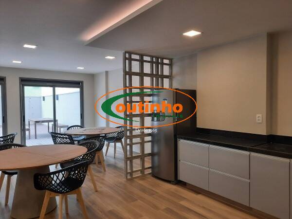 Apartamento à venda com 1 quarto, 51m² - Foto 34