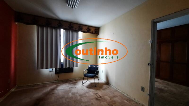 Apartamento à venda com 3 quartos, 110m² - Foto 18