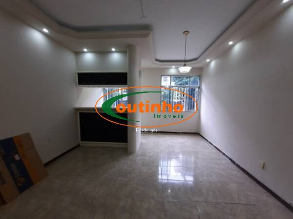 Apartamento à venda com 4 quartos, 144m² - Foto 2