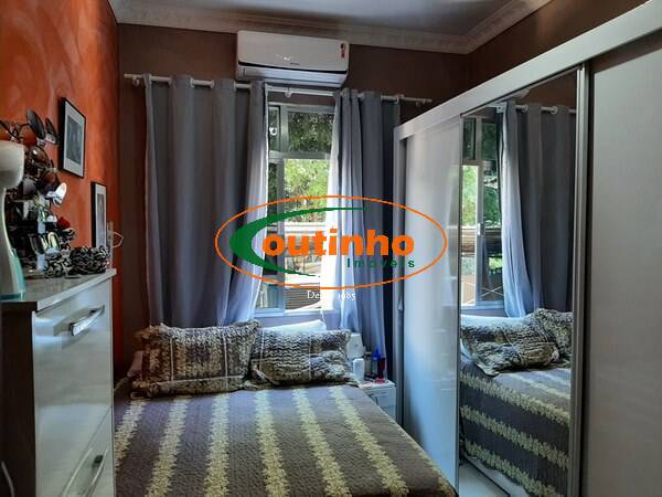 Apartamento à venda com 2 quartos, 63m² - Foto 7