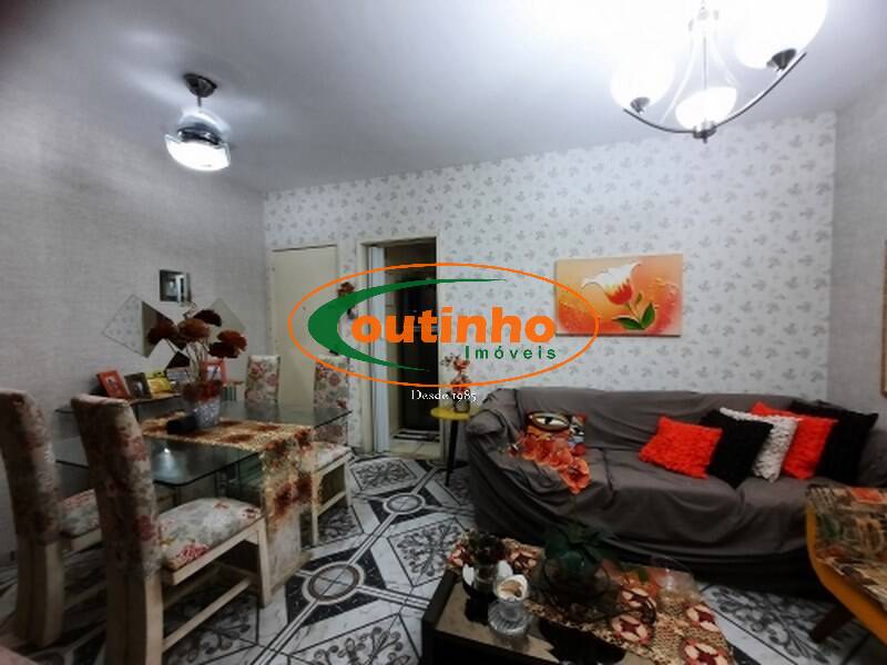 Apartamento à venda com 2 quartos, 59m² - Foto 4