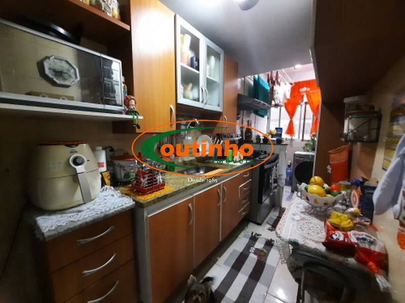 Apartamento à venda com 2 quartos, 59m² - Foto 19