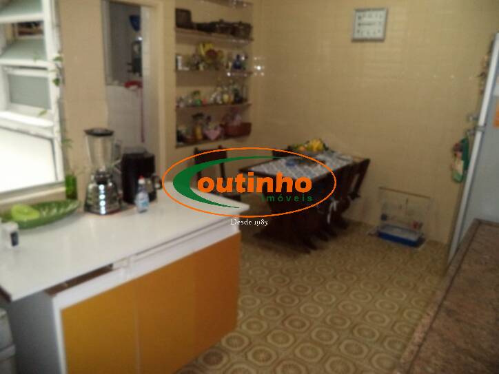 Apartamento à venda com 4 quartos, 160m² - Foto 16