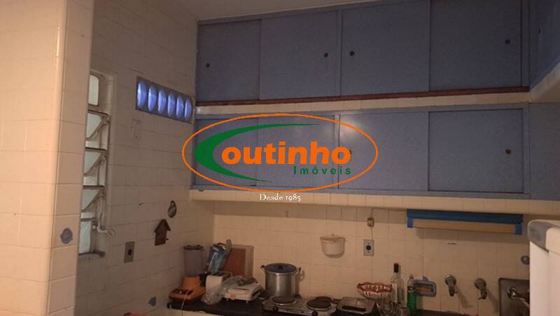 Apartamento à venda com 2 quartos, 70m² - Foto 10