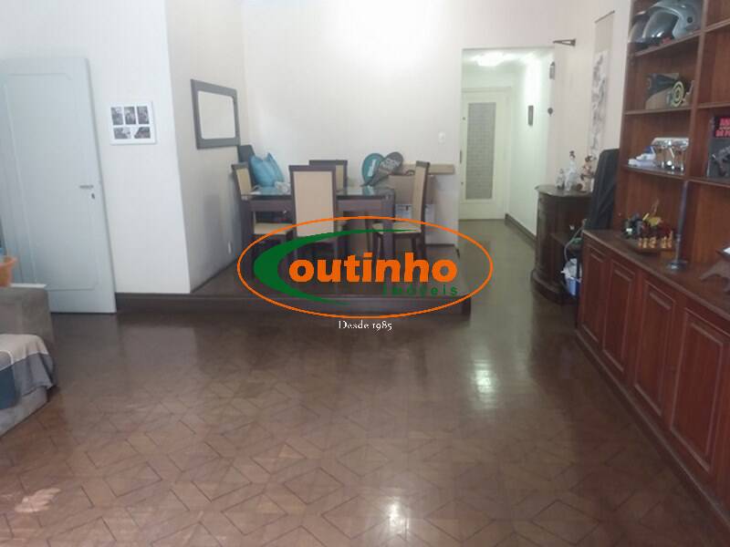 Apartamento à venda com 3 quartos, 120m² - Foto 3