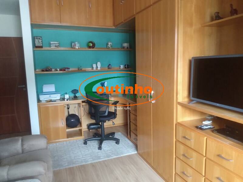 Apartamento à venda com 3 quartos, 140m² - Foto 22