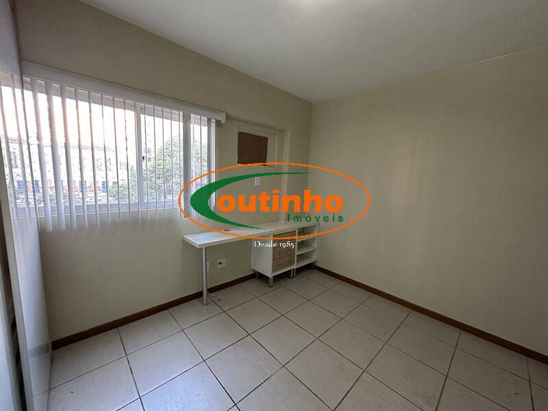 Apartamento à venda com 2 quartos, 76m² - Foto 20