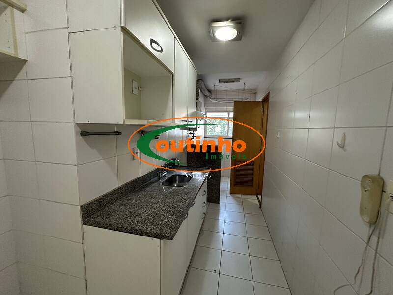 Apartamento à venda com 2 quartos, 76m² - Foto 24