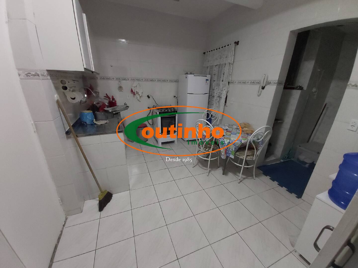 Apartamento à venda com 2 quartos, 56m² - Foto 12