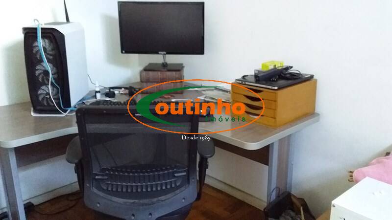 Apartamento à venda com 2 quartos, 72m² - Foto 5