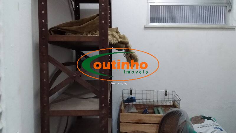 Apartamento à venda com 2 quartos, 72m² - Foto 19