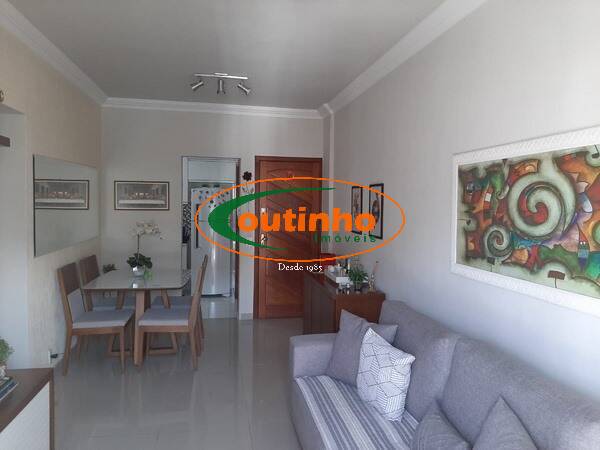 Apartamento à venda com 3 quartos, 93m² - Foto 1