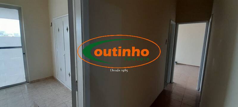 Apartamento à venda com 3 quartos, 93m² - Foto 8