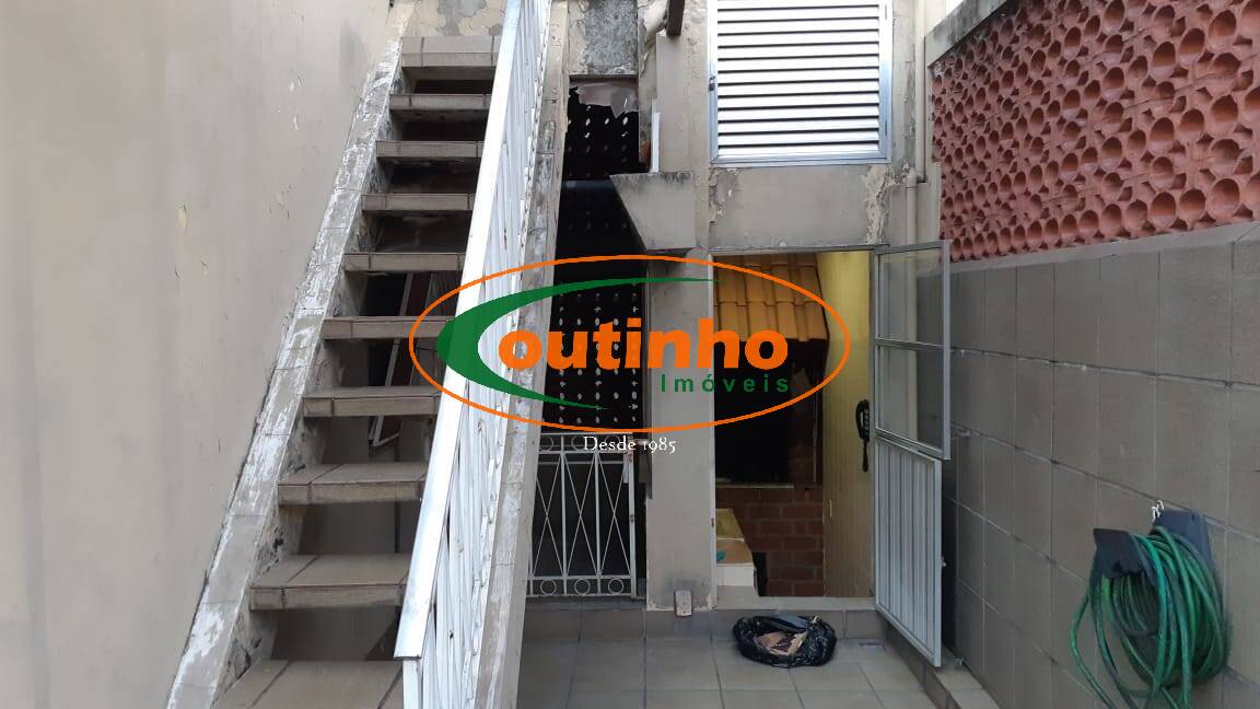 Casa à venda com 3 quartos, 158m² - Foto 28