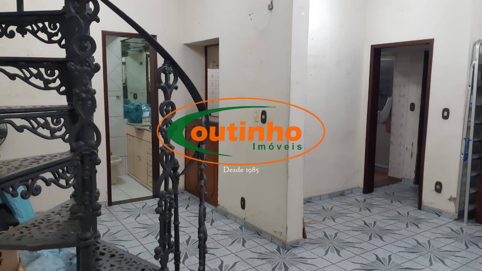 Casa à venda com 3 quartos, 158m² - Foto 8