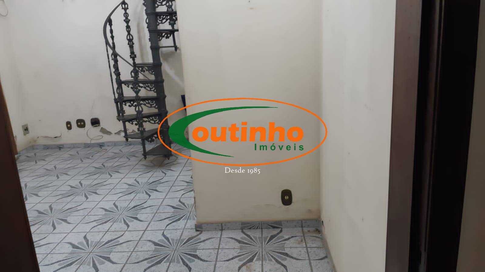 Casa à venda com 3 quartos, 158m² - Foto 9