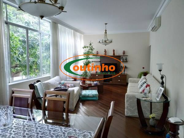 Apartamento à venda com 3 quartos, 130m² - Foto 1