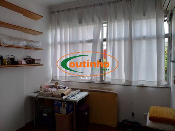 Apartamento à venda com 3 quartos, 130m² - Foto 11