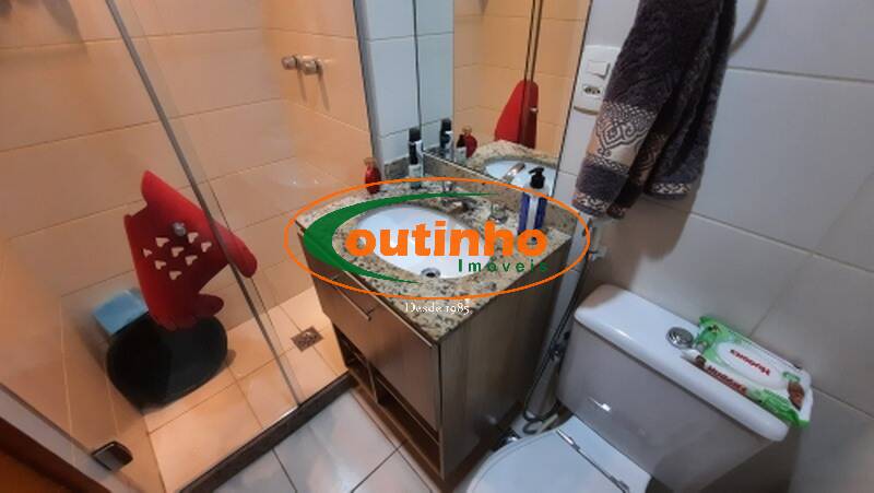 Apartamento à venda com 2 quartos, 69m² - Foto 9