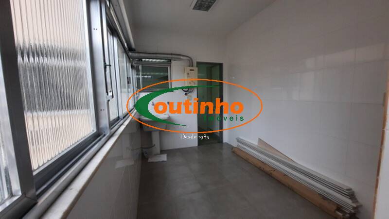 Apartamento à venda com 3 quartos, 98m² - Foto 19