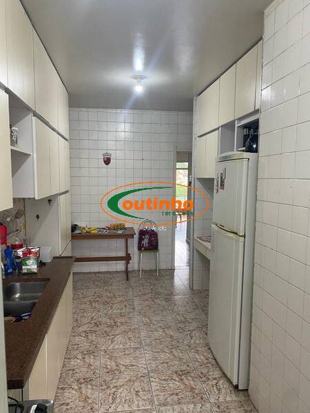 Apartamento à venda com 3 quartos, 145m² - Foto 13