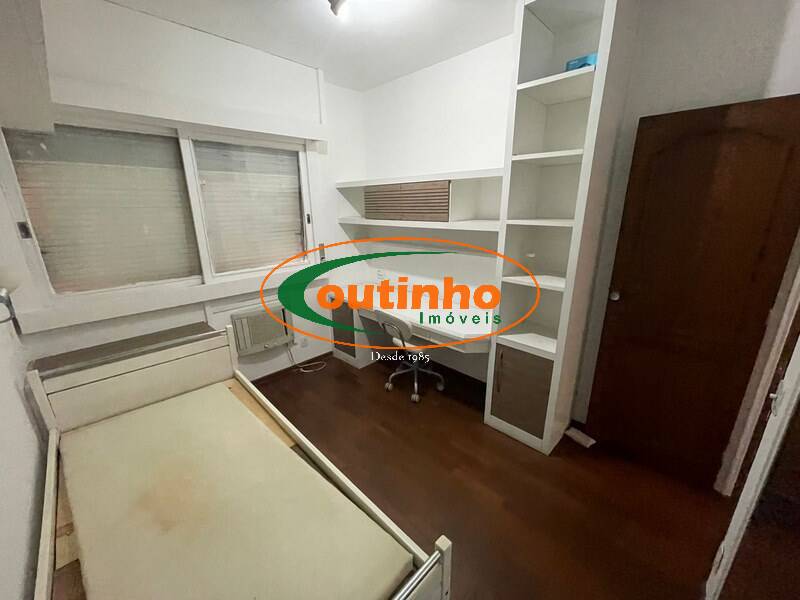 Apartamento à venda com 4 quartos, 160m² - Foto 18