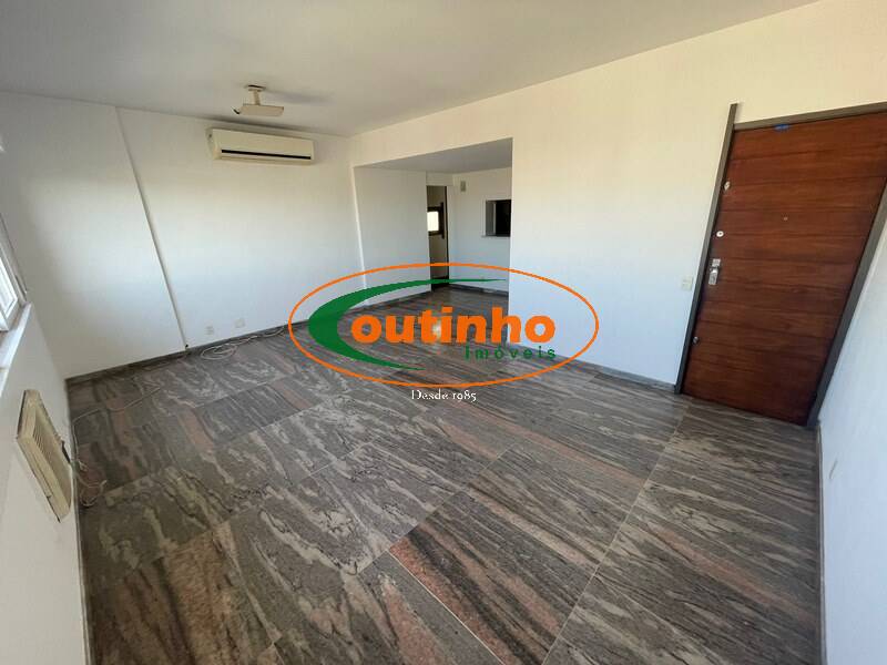 Apartamento à venda com 4 quartos, 160m² - Foto 2