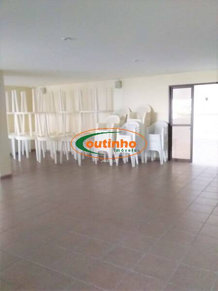 Apartamento à venda com 3 quartos, 135m² - Foto 18