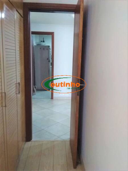 Apartamento à venda com 3 quartos, 135m² - Foto 37