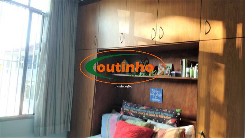 Apartamento à venda com 2 quartos, 66m² - Foto 4