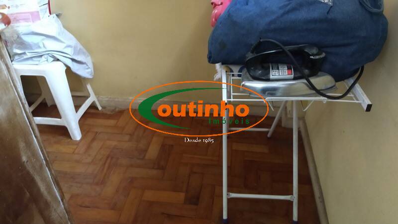 Apartamento à venda com 2 quartos, 66m² - Foto 30