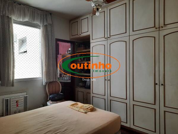 Apartamento à venda com 3 quartos, 111m² - Foto 15