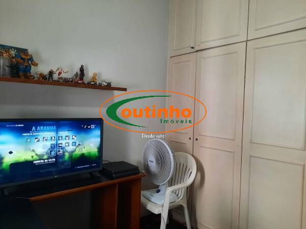 Apartamento à venda com 3 quartos, 111m² - Foto 13