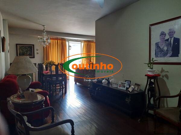 Apartamento à venda com 3 quartos, 111m² - Foto 8