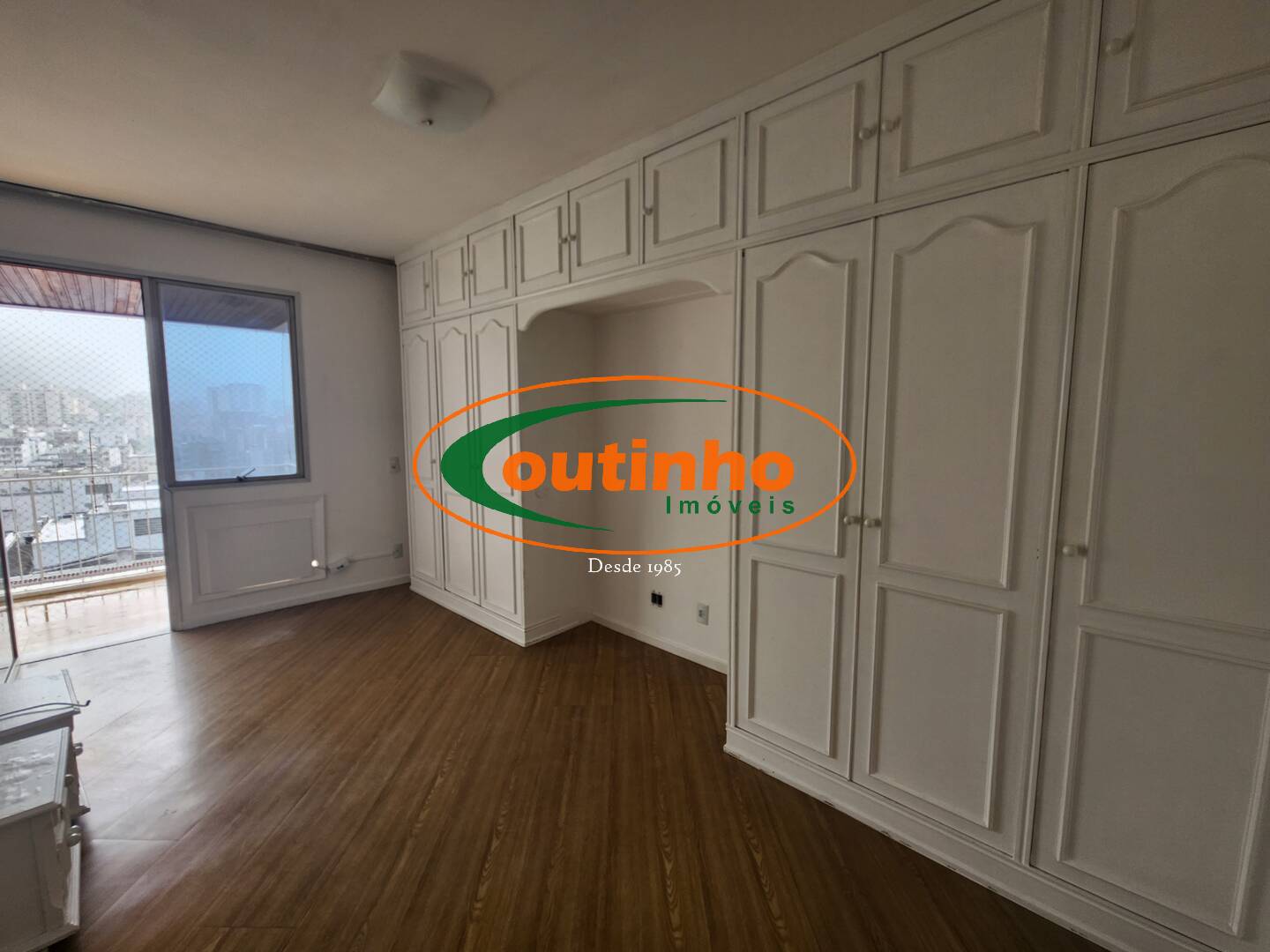 Apartamento à venda com 3 quartos, 123m² - Foto 22