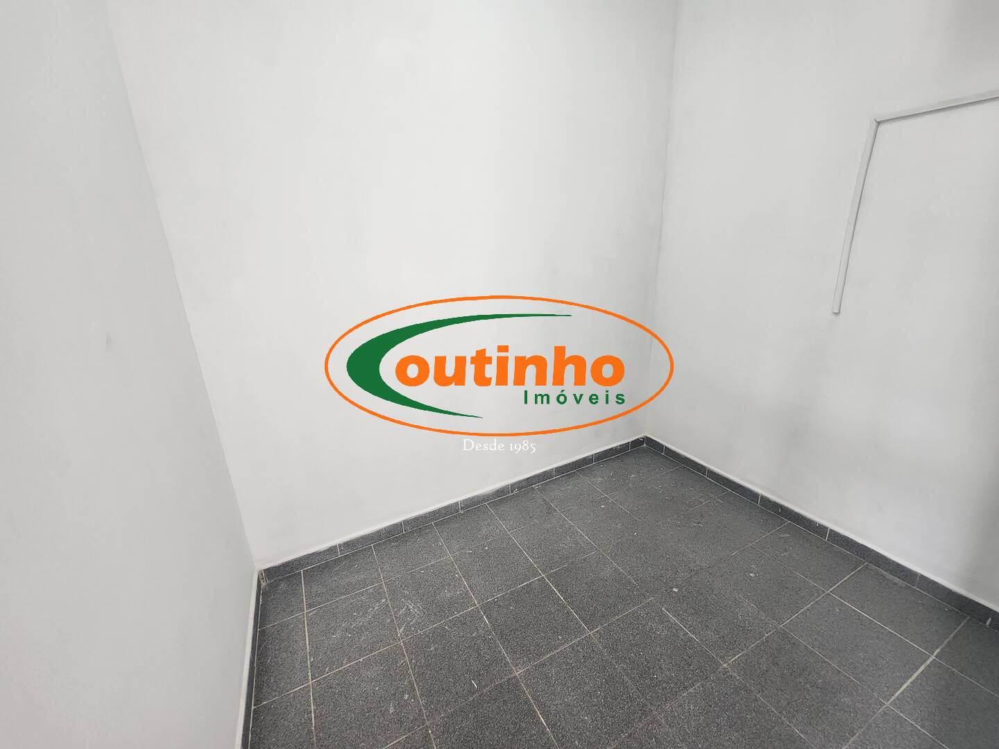 Apartamento à venda com 3 quartos, 123m² - Foto 32