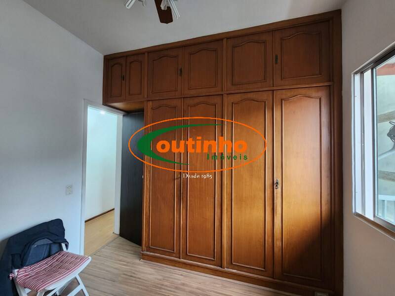 Apartamento à venda com 3 quartos, 85m² - Foto 23