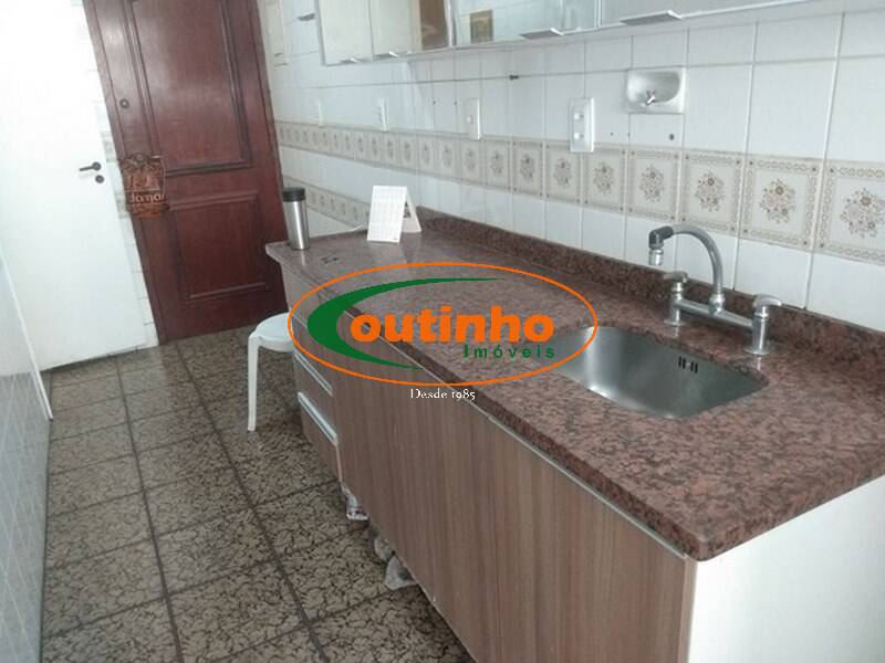 Apartamento à venda com 2 quartos, 96m² - Foto 24