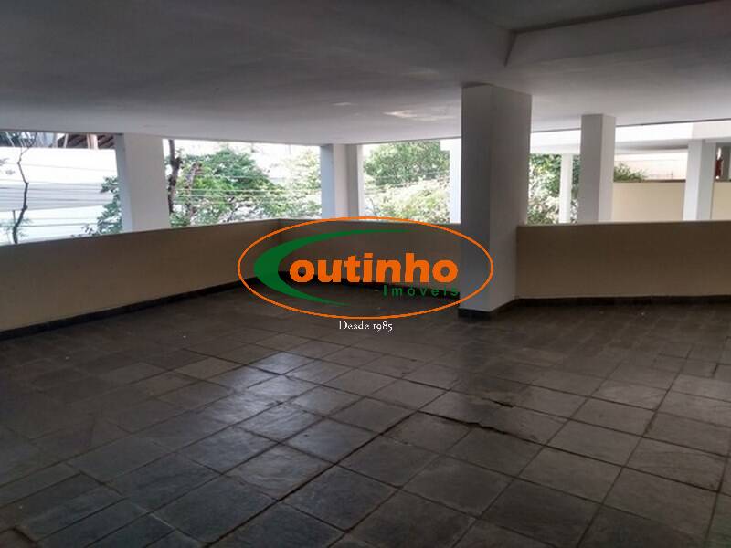 Apartamento à venda com 2 quartos, 96m² - Foto 30