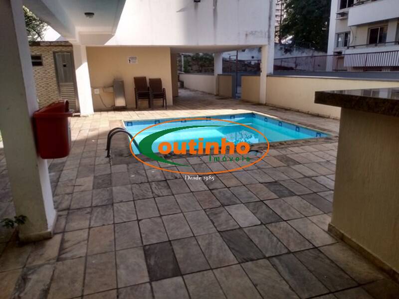 Apartamento à venda com 2 quartos, 96m² - Foto 31