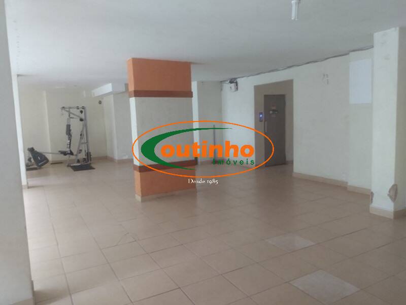 Apartamento à venda com 2 quartos, 68m² - Foto 22