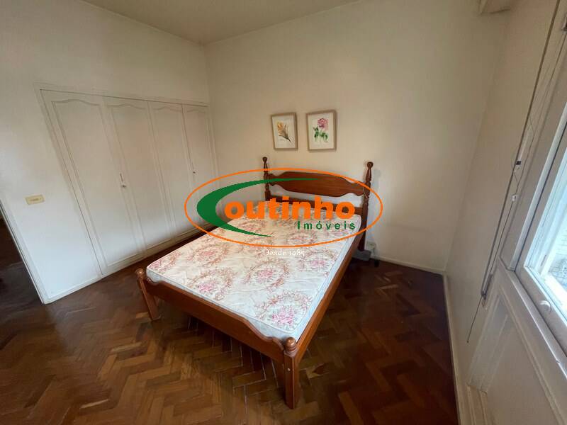 Apartamento à venda com 3 quartos, 90m² - Foto 12