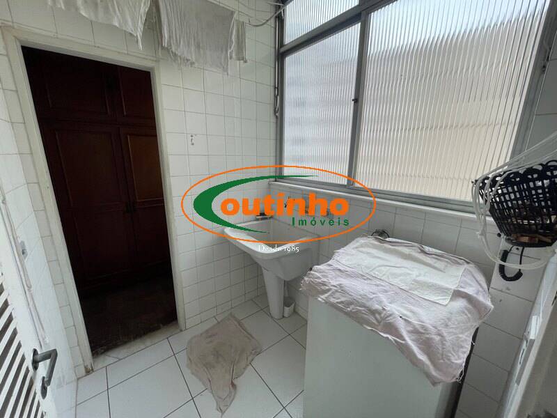 Apartamento à venda com 3 quartos, 90m² - Foto 18