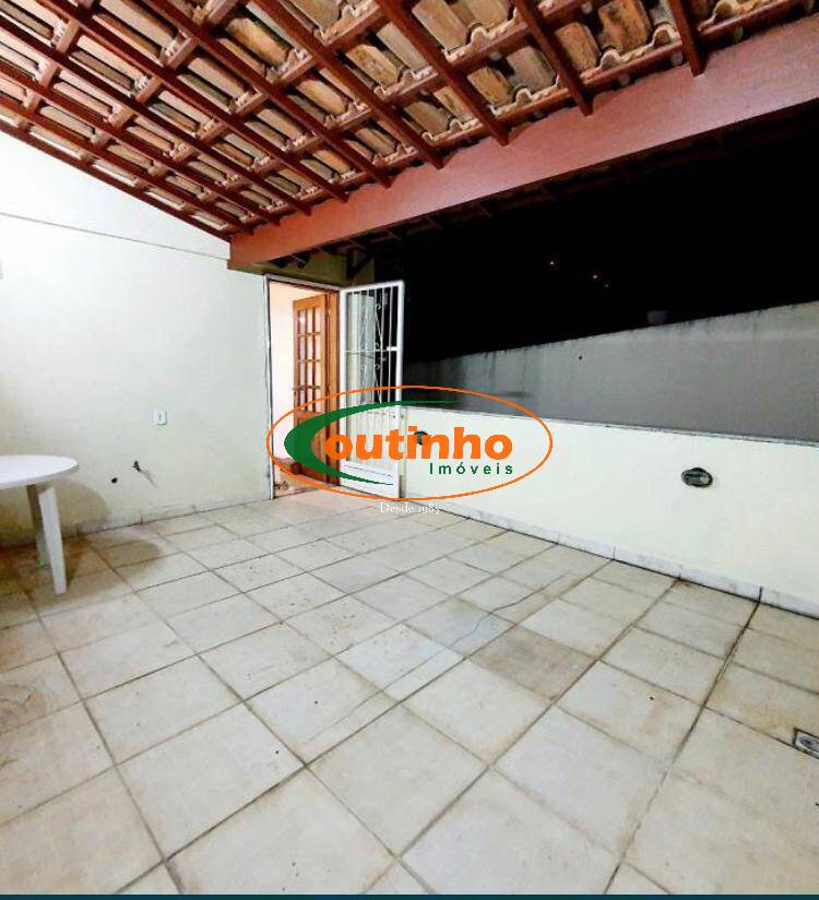 Casa à venda com 3 quartos, 151m² - Foto 20