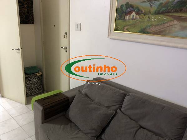 Apartamento à venda com 1 quarto, 54m² - Foto 15