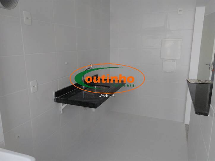 Apartamento à venda com 2 quartos, 62m² - Foto 18