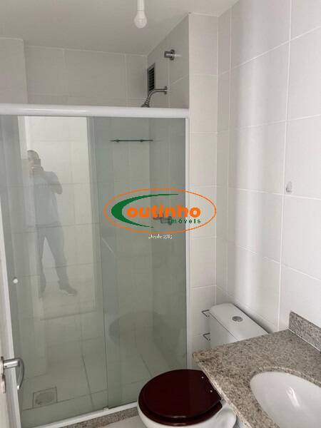 Apartamento à venda com 2 quartos, 62m² - Foto 24